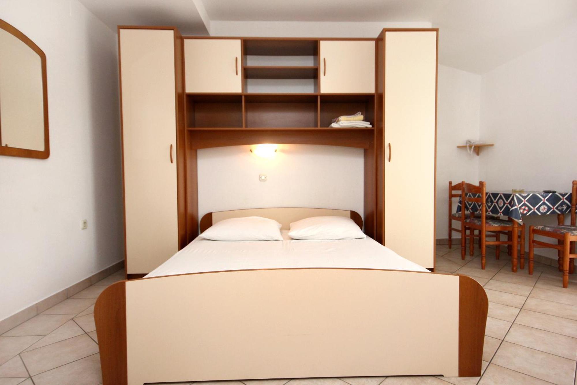 Apartments And Rooms By The Sea Pag - 3152 パグ 部屋 写真