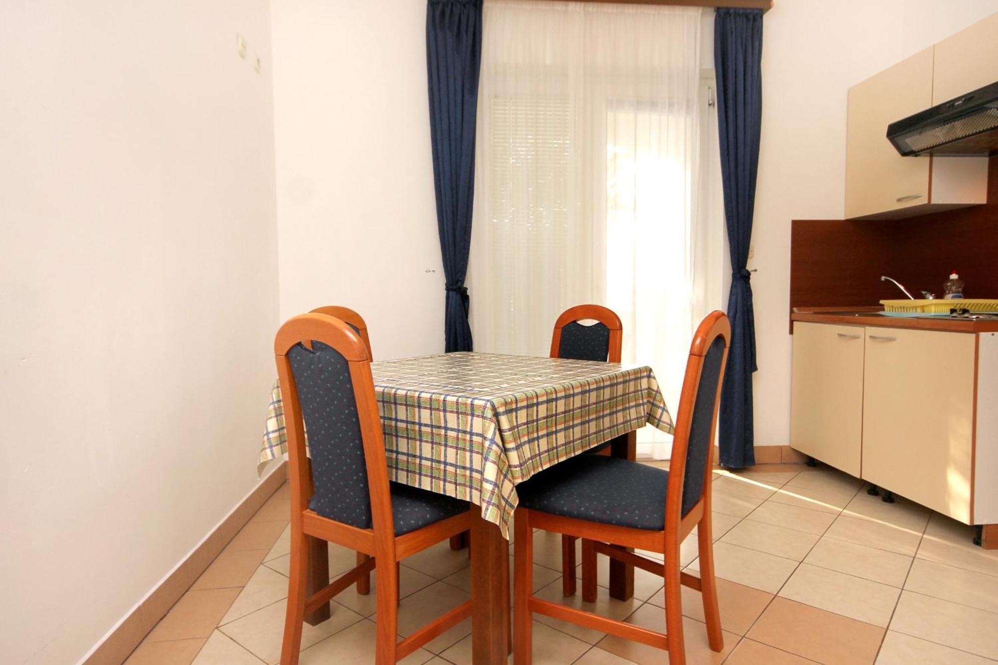 Apartments And Rooms By The Sea Pag - 3152 パグ 部屋 写真